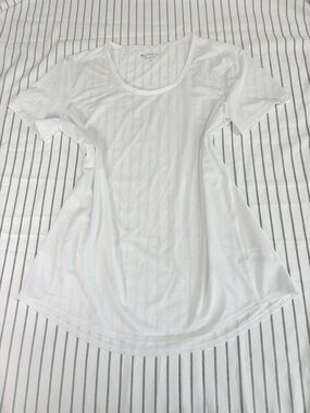 Athleta White Scoop-Neck Short Sleeve Performance Tee